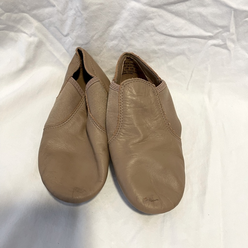 Capeziox ballet shoes size 7 color brown creamy